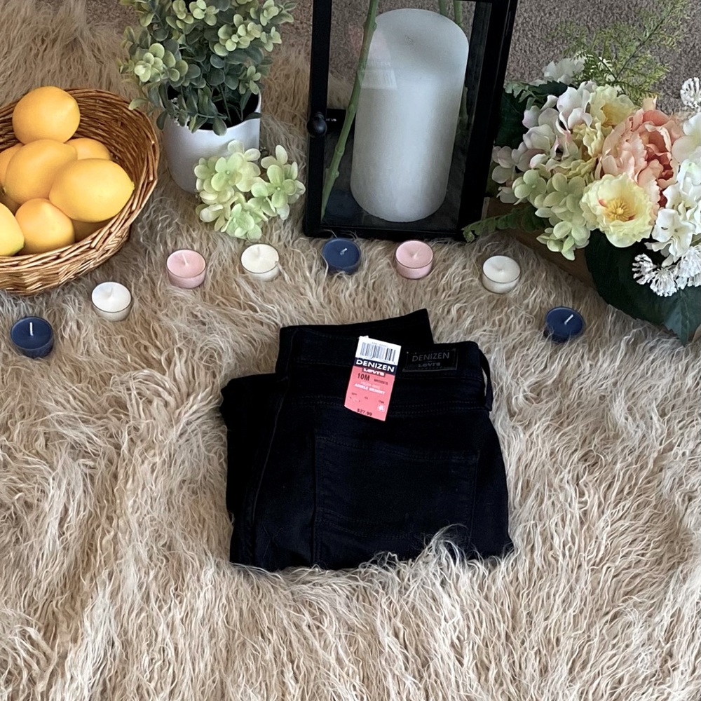 High Rise Denizen Levi’s Denim Skinny Jeans